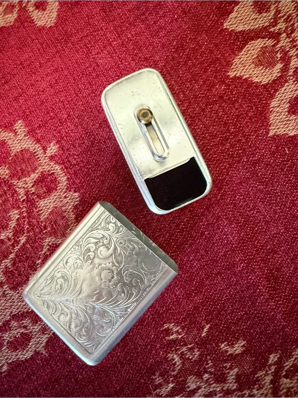 Silver Decorative Metal cigarette case - Elegant Floral Design vintage